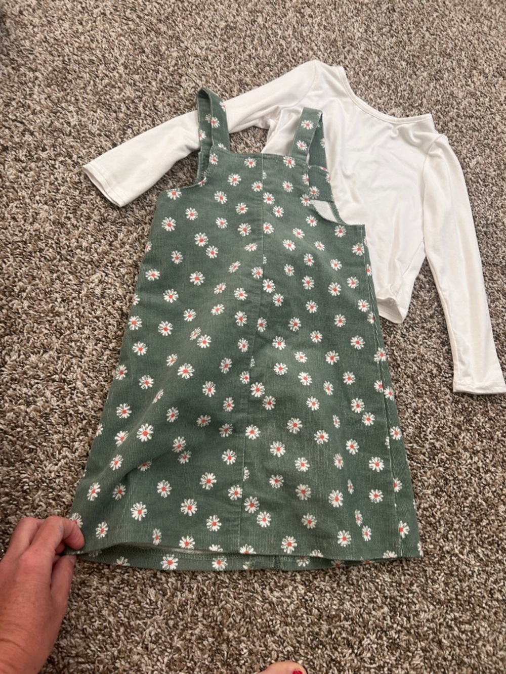 Btween Forest Green Daisy Corduroy Pinafore Dress with White Top - Picture 4 of 5
